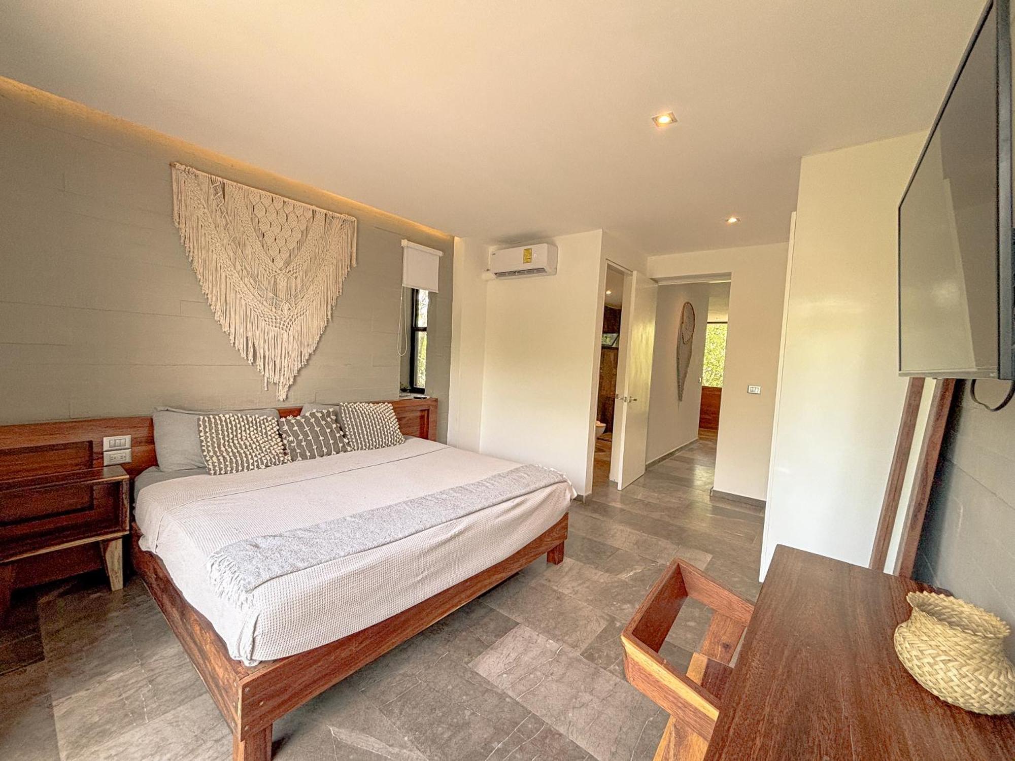 Apartment Luxury Penthouse Three-stories At Madara